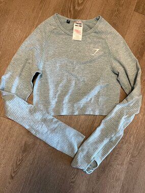 Like New Gymshark Long Sleeve Crop Light Green Size S